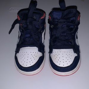 Jordan 1 Mid SE